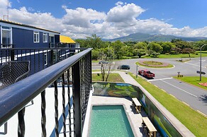 Urban Lounge Sleepery