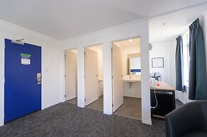 Urban Lounge Sleepery