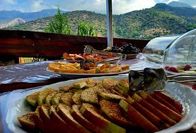 Begonvillage Tatil Evleri