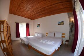 Begonvillage Tatil Evleri