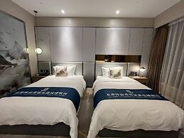 Qingyuan Yuanguang Argyle Hotel