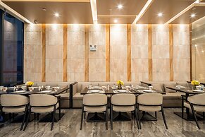 Qingyuan Yuanguang Argyle Hotel