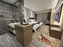 Qingyuan Yuanguang Argyle Hotel