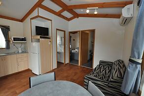 Beachside Holiday Park