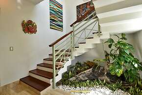 Tortuga Bay Villa - Close to the Beach and Golf