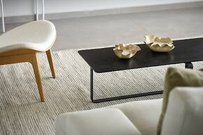 Stunning 2BR Apartment in Beeri