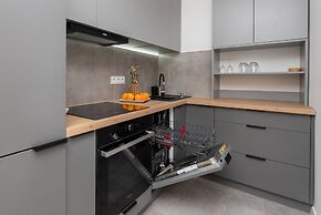 Apartment Polanka Redlowska by Renters