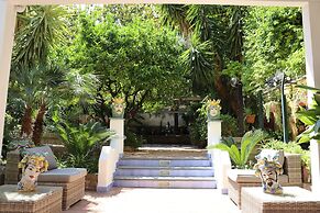 Paradiso Hotel