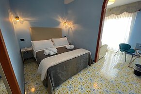 Paradiso Hotel