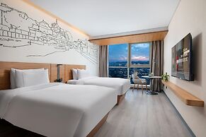 UrCove By Hyatt Nanjing South Railway