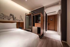 UrCove By Hyatt Nanjing South Railway