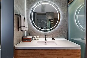 UrCove By Hyatt Nanjing South Railway