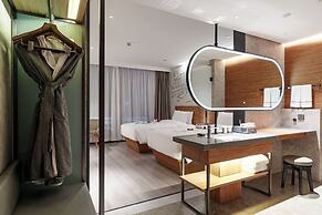 UrCove By Hyatt Nanjing South Railway