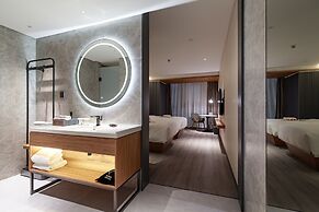 UrCove By Hyatt Nanjing South Railway