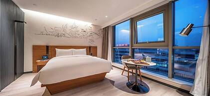 UrCove By Hyatt Nanjing South Railway