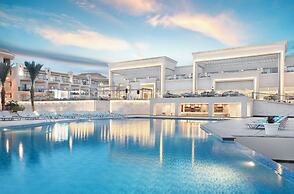 The V Luxury Resort Sahl Hasheesh