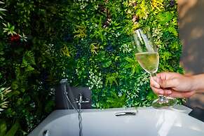 A503-honeymoon Penthouse Amazing View 2brs-3beds