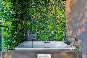 A503-honeymoon Penthouse Amazing View 2brs-3beds