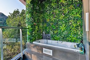 A503-honeymoon Penthouse Amazing View 2brs-3beds