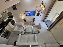 Amazing One-bedroom Villa Townhouse