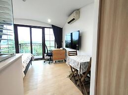 421c Studio Opened Space With Nice Breeze Private Wi Fi