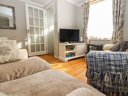 Sea Beach Cottage