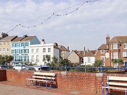 Sea Beach Cottage