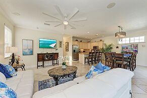 Beautiful Northshore Beauty 5 Bed4ba Private Pool Great Location