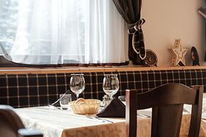 Hotel Piccola Baita