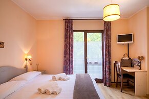 Hotel Piccola Baita