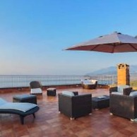 Attico Esclusivo Ed Accogliente