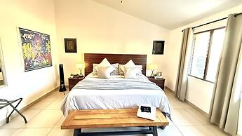 Lake Chapala Retreat With Modern Amenities & Breathtaking Views