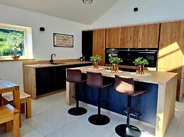 Palma Villa Unique New Build/ Enjoy Christmas Tree