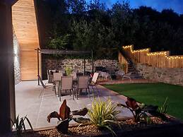 Palma Villa Unique New Build/ Enjoy Christmas Tree