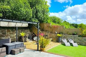 Palma Villa Unique New Build/ Enjoy Christmas Tree