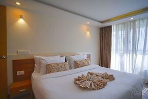 Yashshree Mussoorie Mall Road