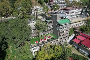 Yashshree Mussoorie Mall Road