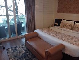 Yashshree Mussoorie Mall Road