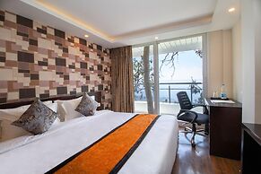 Yashshree Mussoorie Mall Road