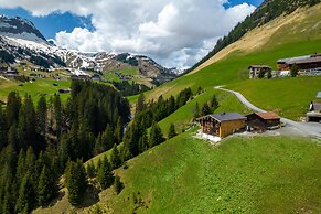 Jup - a luxury boutique chalet