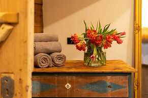 Jup - a luxury boutique chalet