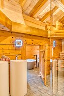 Jup - a luxury boutique chalet