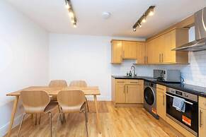 Newly Renovated 1BD Flat - Camden