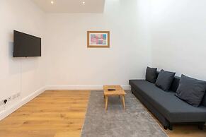 Newly Renovated 1BD Flat - Camden