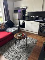 Inviting 1-bed Unit in Watford