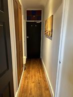 Inviting 1-bed Unit in Watford