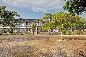 OYO 90947 Hotel Sarbini