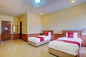 OYO 90947 Hotel Sarbini