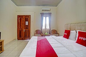 OYO 90947 Hotel Sarbini