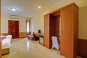 OYO 90947 Hotel Sarbini